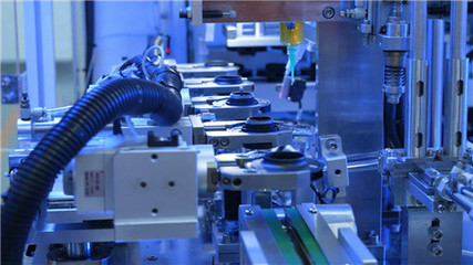 從家用到商用,海爾機(jī)器人以科技創(chuàng)新開創(chuàng)新藍(lán)海